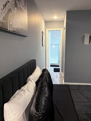 1 soverom, strykejern/-brett, wi-fi og sengetøy