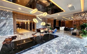 Mostrador de check-in y check-out