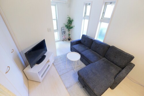 1F  4 minutes from SoshigayaOkura Station  Acco / Setagaya-ku Tokyo