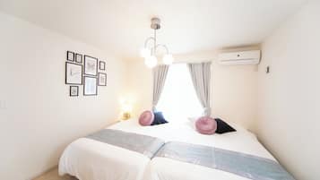 4 bedrooms, desk, free WiFi, bed sheets