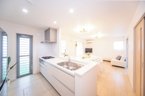 This newly built twostory house is located in Nagashimacho Kuwana City 5 minutes by car to Nagash / Kuwana Mie