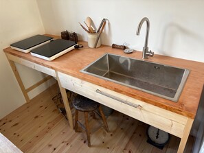 Réfrigérateur, plaque de cuisson