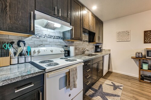 Comfort & Convenience! Apt in Central Soldotna