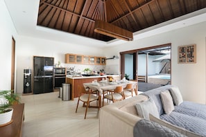 Vila, 4 kamar tidur, Bebas Asap Rokok, kolam renang pribadi | Ruang makan