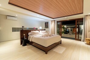 Villa, 4 Schlafzimmer, Nichtraucher, eigener Pool