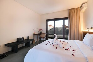 Vila, 4 kamar tidur, Bebas Asap Rokok, kolam renang pribadi