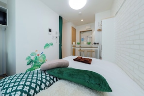 1 bedroom, free WiFi, bed sheets