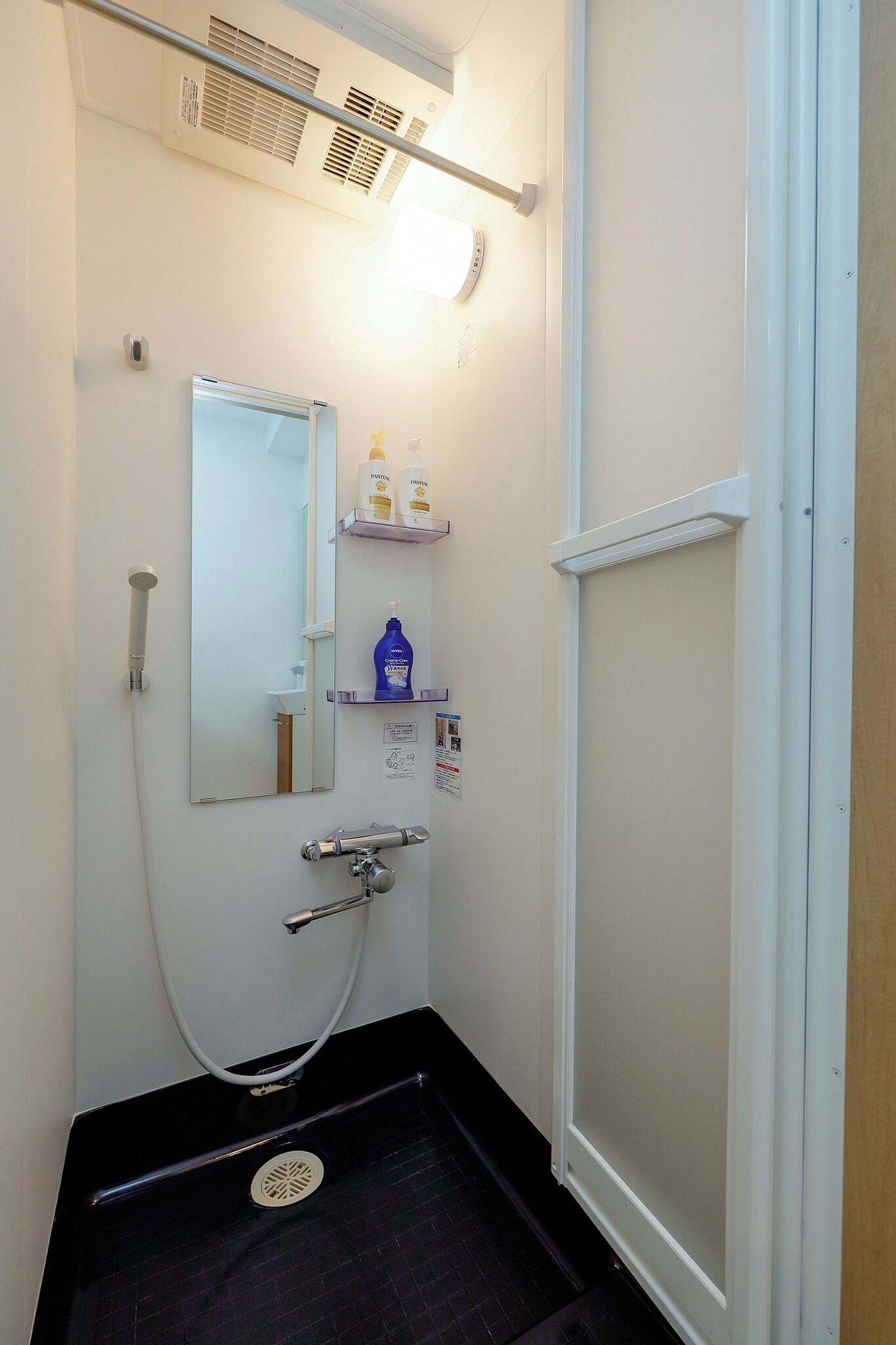 Hair dryer, towels