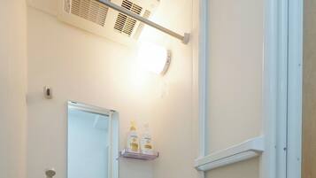 Hair dryer, towels