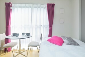 1 chambre, Wi-Fi gratuit, draps fournis