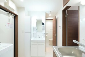 Hair dryer, towels - A1  3minute walk from Horikiri Station  Close  / Adachi-ku Tokyo (Adachi-ku)