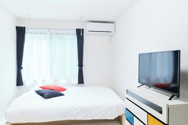 1 bedroom, free WiFi, bed sheets