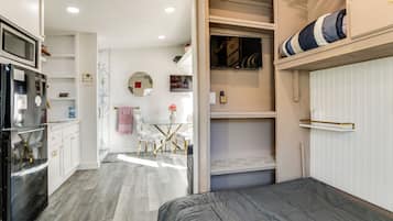 Acesso à internet, roupa de cama