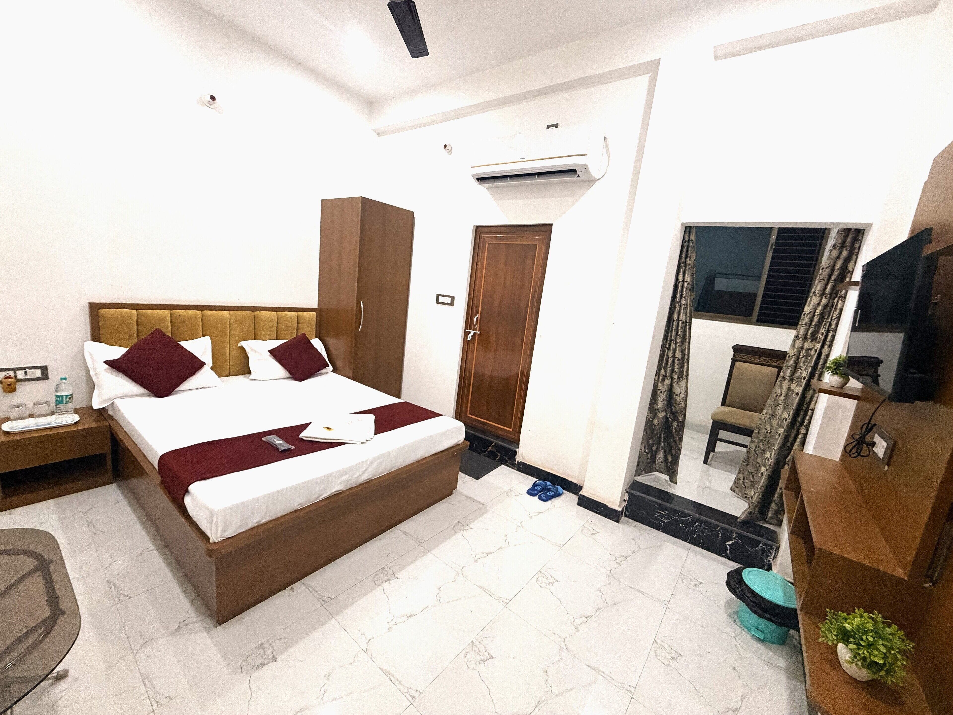 Standard Room | Free WiFi, bed sheets