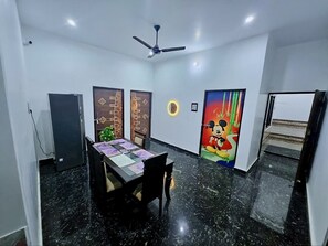 Interior detail - Aakriti's Home Stay (Varanasi)