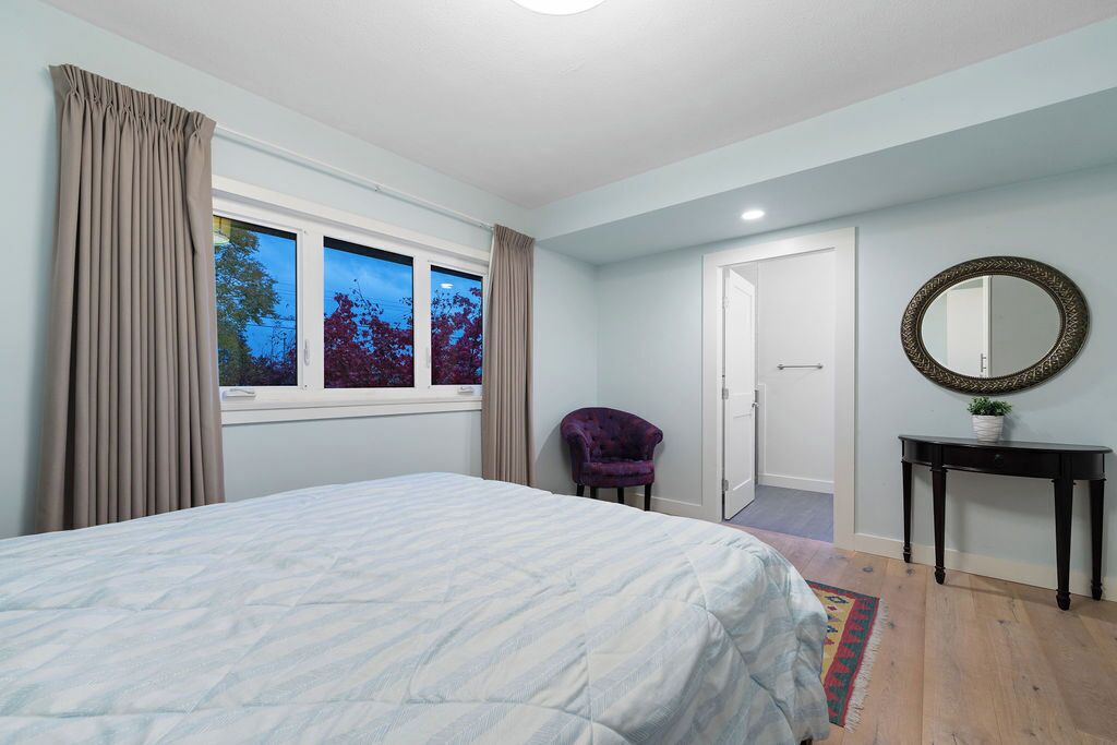 3 室のベッドルーム、アイロン / アイロン台、WiFi、ベッドシーツ