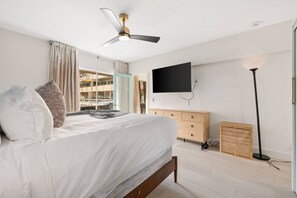 2 bedrooms, desk, iron/ironing board, free WiFi