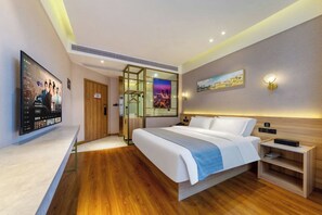 Kamar Double Bisnis | Minibar gratis, meja kerja, dan Wi-Fi gratis