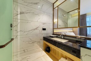 Business Double Room | Bathroom - ZHONG SHAN HAI BIN  (Xiamen)