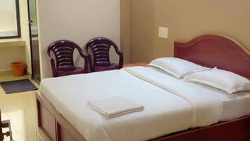 Standard Double Room | Free WiFi