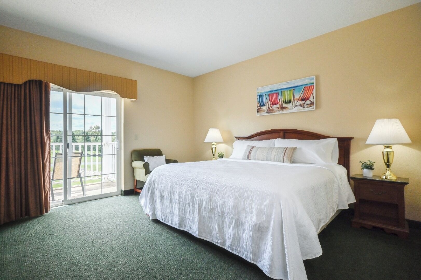 6 bedrooms, iron/ironing board, free WiFi, bed sheets