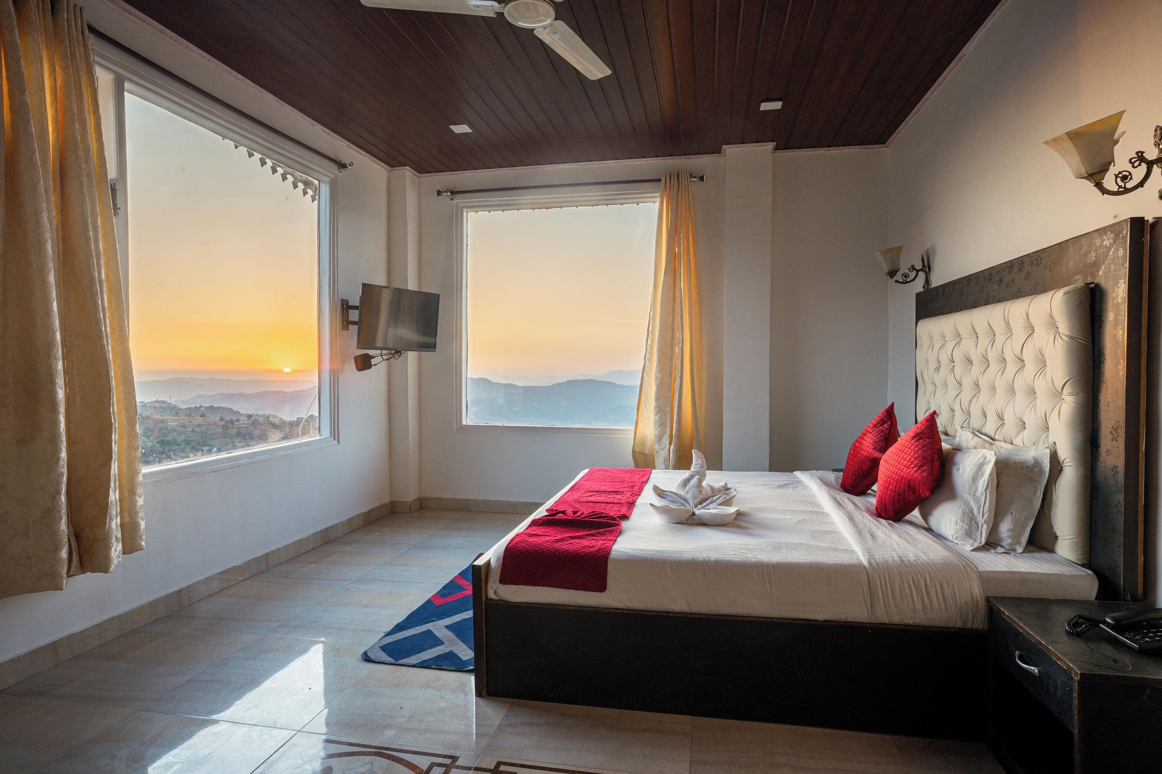 Chambre Double Deluxe | Wi-Fi gratuit, draps fournis