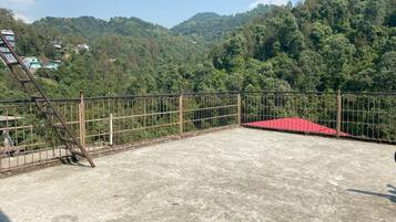 Deluxe Double Room, Balcony, Mountain View | Terrace/patio