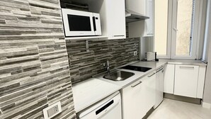 Unclassified image, 2 of 28, button - Elegant apartment in a prime location (Milano)