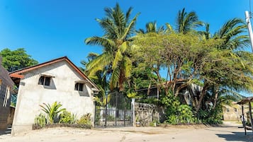 Enceinte de lâhĂ©bergement