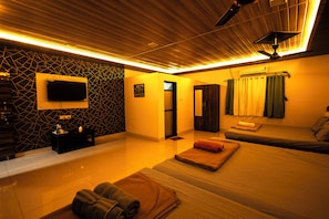 Egyptian cotton sheets, premium bedding, memory-foam beds, desk - Arbor Resort (Karjat)