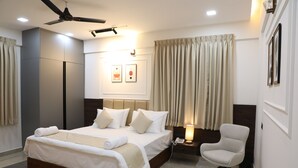 Ảnh chưa phân loại, 5 trong số 14 ảnh, nút