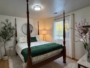 3 bedrooms, WiFi, bed sheets