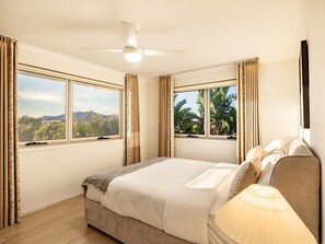 5 dormitorios, escritorio, tabla de planchar con plancha y wifi