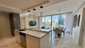 Immagine non classificata, 4 di 36, pulsante