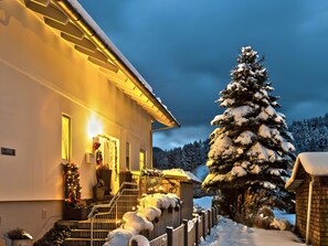 Exterior - Apartment 'Doppelzimmer 4 - Mit Dusche Und Wc' with Mountain View, Shared Terrace and Wi-Fi (Hornberg)