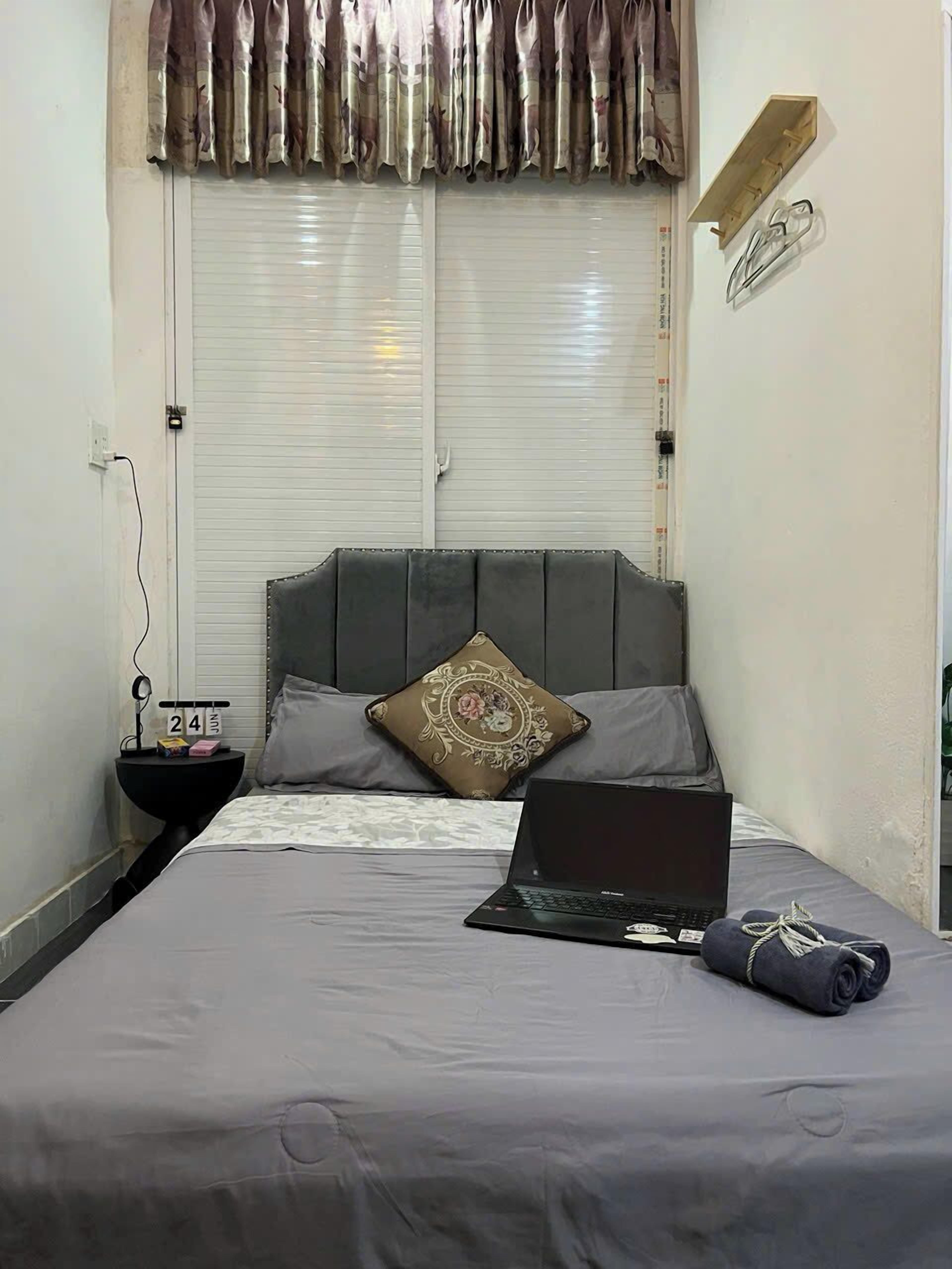 Superior Double Room, City View | Desk, free WiFi