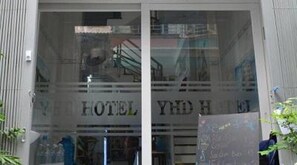 واجهة المنشأة