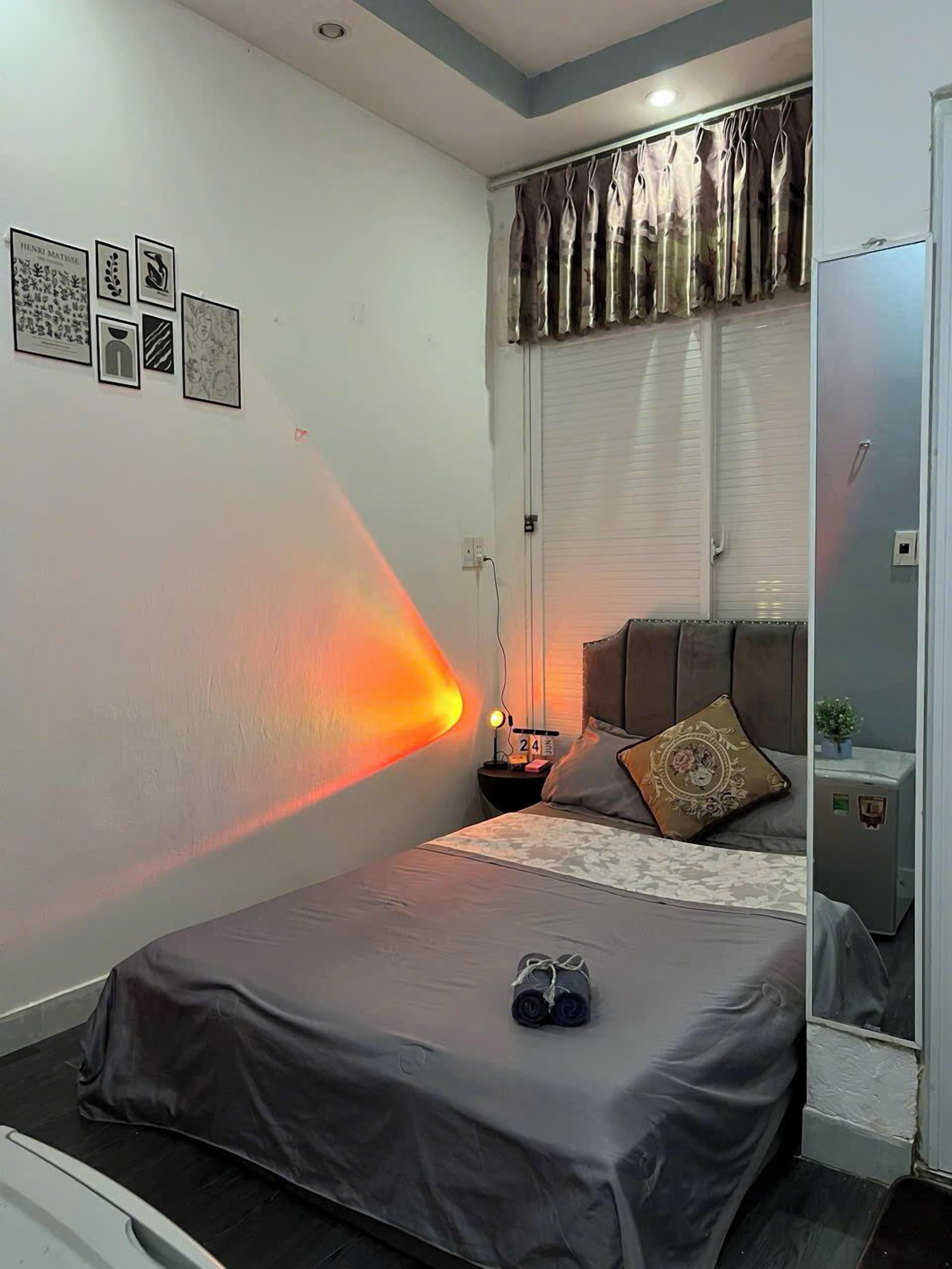 Superior Double Room, City View | Desk, free WiFi