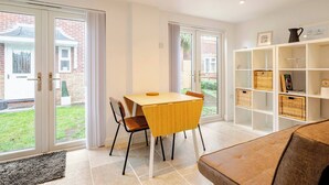 Interior - Skylight Studio near Hospital (King's Lynn)
