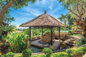 Gazebo - Bougainville Hill Villa (Sukasada)
