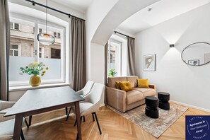 套房 | 熨斗/熨衣板、免费 WiFi