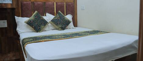 디럭스룸 | 책상, 무료 WiFi