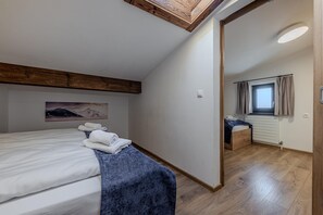 2 室のベッドルーム、ベッドシーツ