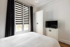 2 bedrooms
