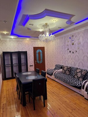 In-room safe, desk, laptop workspace, blackout curtains