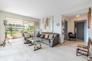 Smart-TV, Arbeitsbereiche