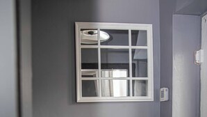 House, 2 Bedrooms | Interior - Home in Manchester Near Etihad Stadium - Parking (Manchester)