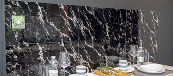 Home in Manchester Near Etihad Stadium - Parking