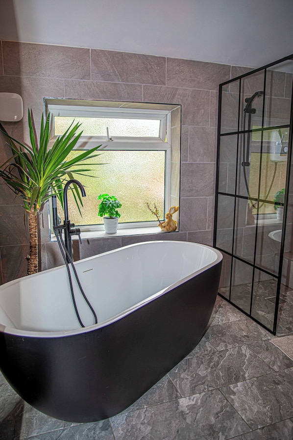 Casa, 2 habitaciones | Baño