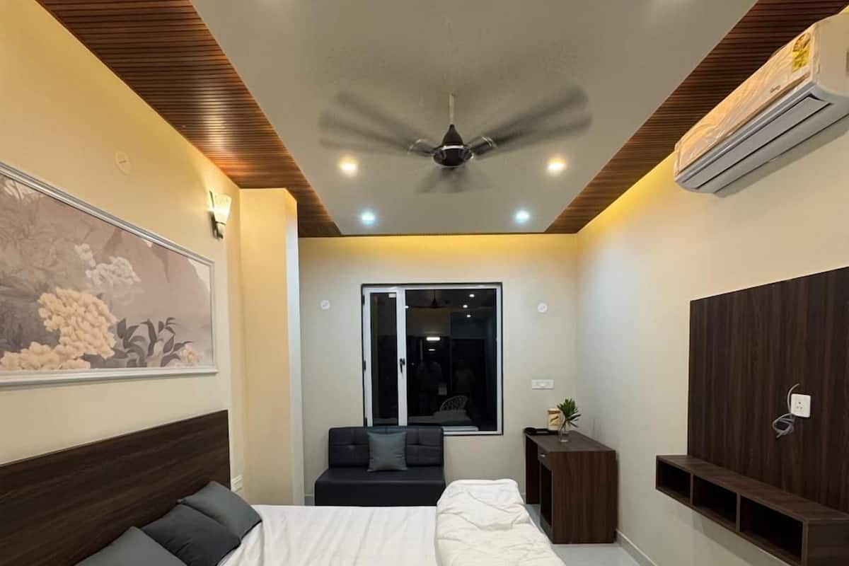 Superior Double Room | Desk, free WiFi